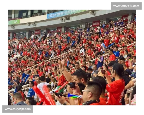 湘超燃启贺龙体育场 4 万球迷见证长沙开门红