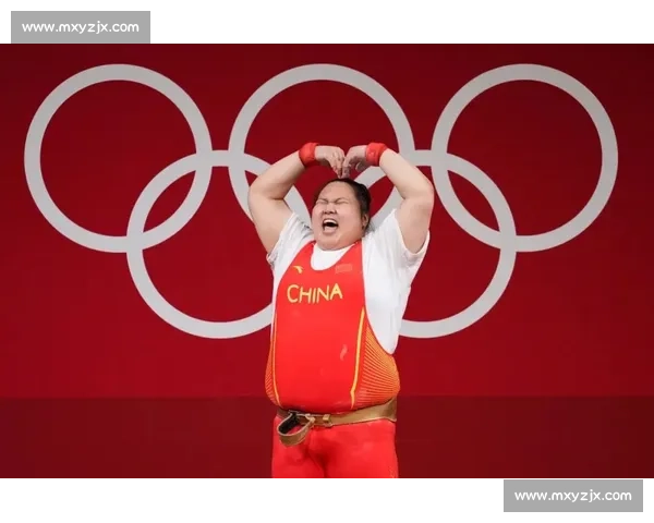 稳稳上分!奥运冠军李雯雯携 iPhone 17 Pro 为马尾文旅续航 稳稳上分!奥运冠军李雯雯携 iPhone 17 Pro 为马尾文旅续航